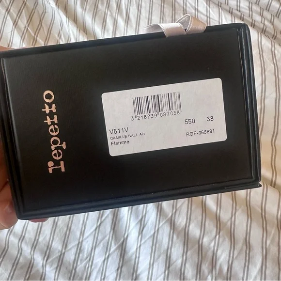 Repetto Women's Red Ballet Flats, 38 - Picture 6 of 8